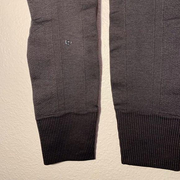 lululemon athletica Pants - Lululemon Grey Leggings